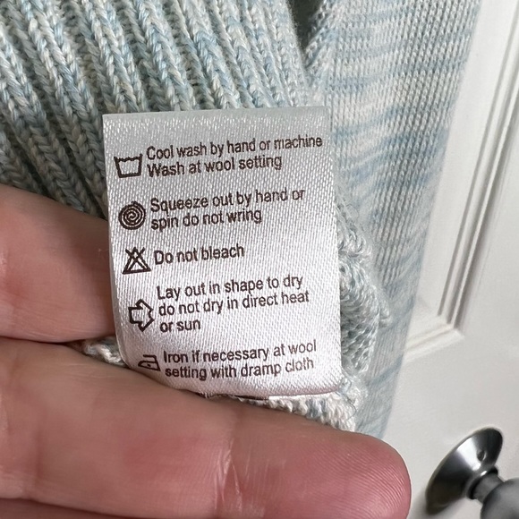 Martine and Juan Marled Knit Long Sleeve Henley Sweater Size 2 (M) - Picture 8 of 12